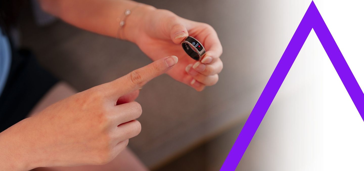 Smart Ring e Wearable: Casio e Oura ridefiniscono il mercato tra design retrò e intelligenza clinica